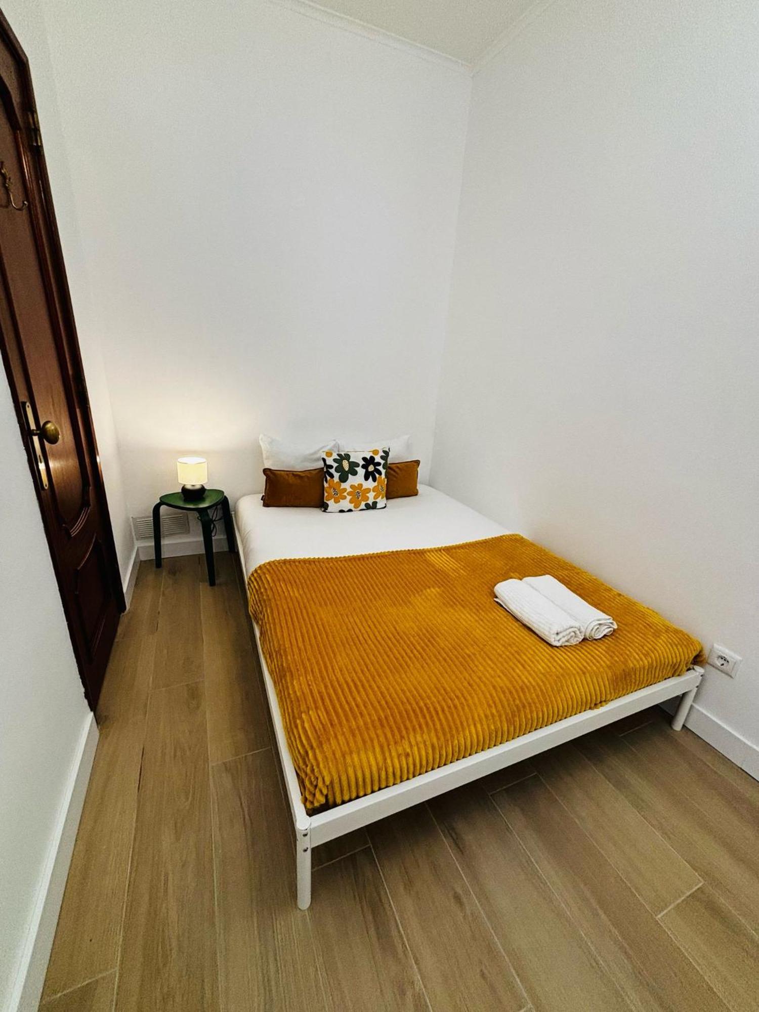 Albergue Location For Tourists, Centre *