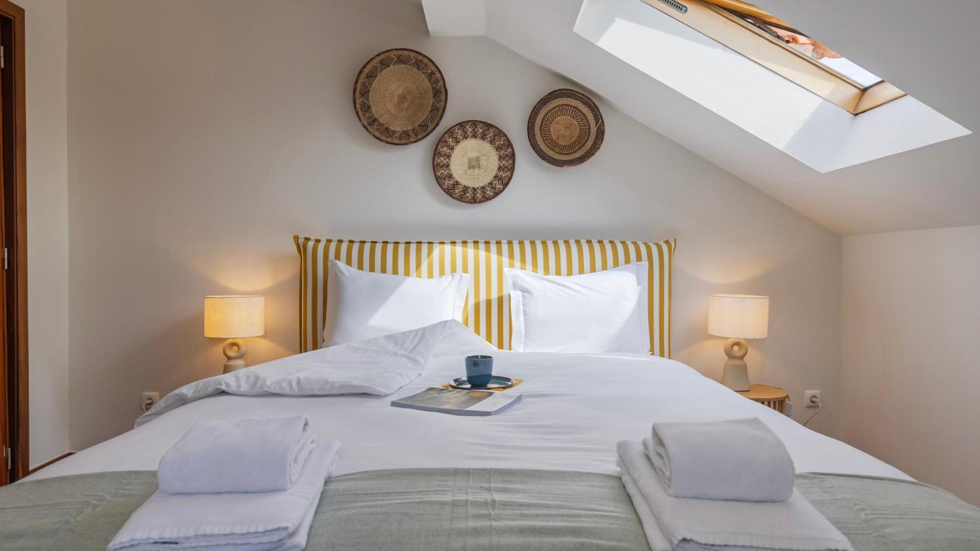 Authentic Living With A View By Lovelystay Apartamento *