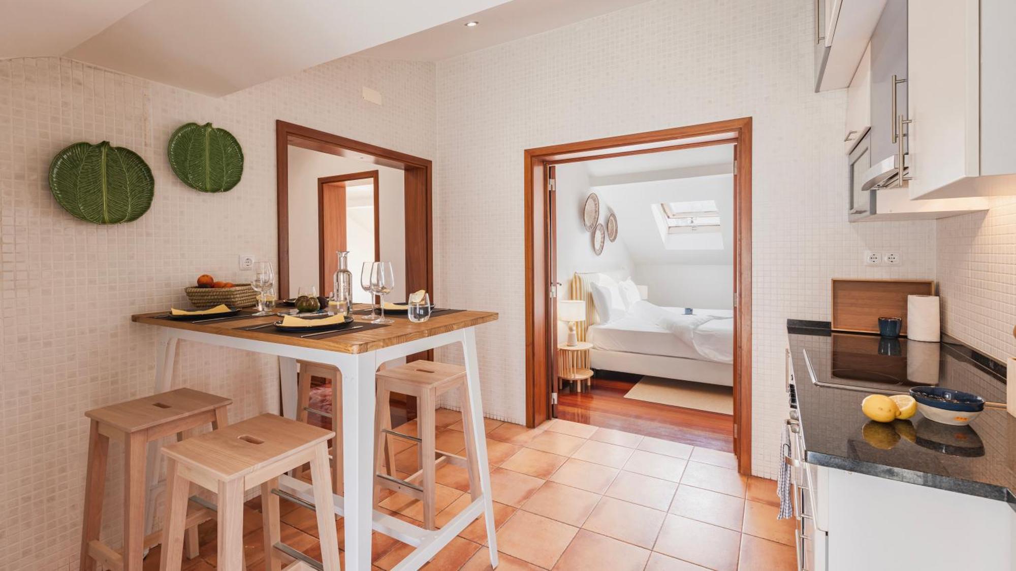Authentic Living With A View By Lovelystay Apartamento *