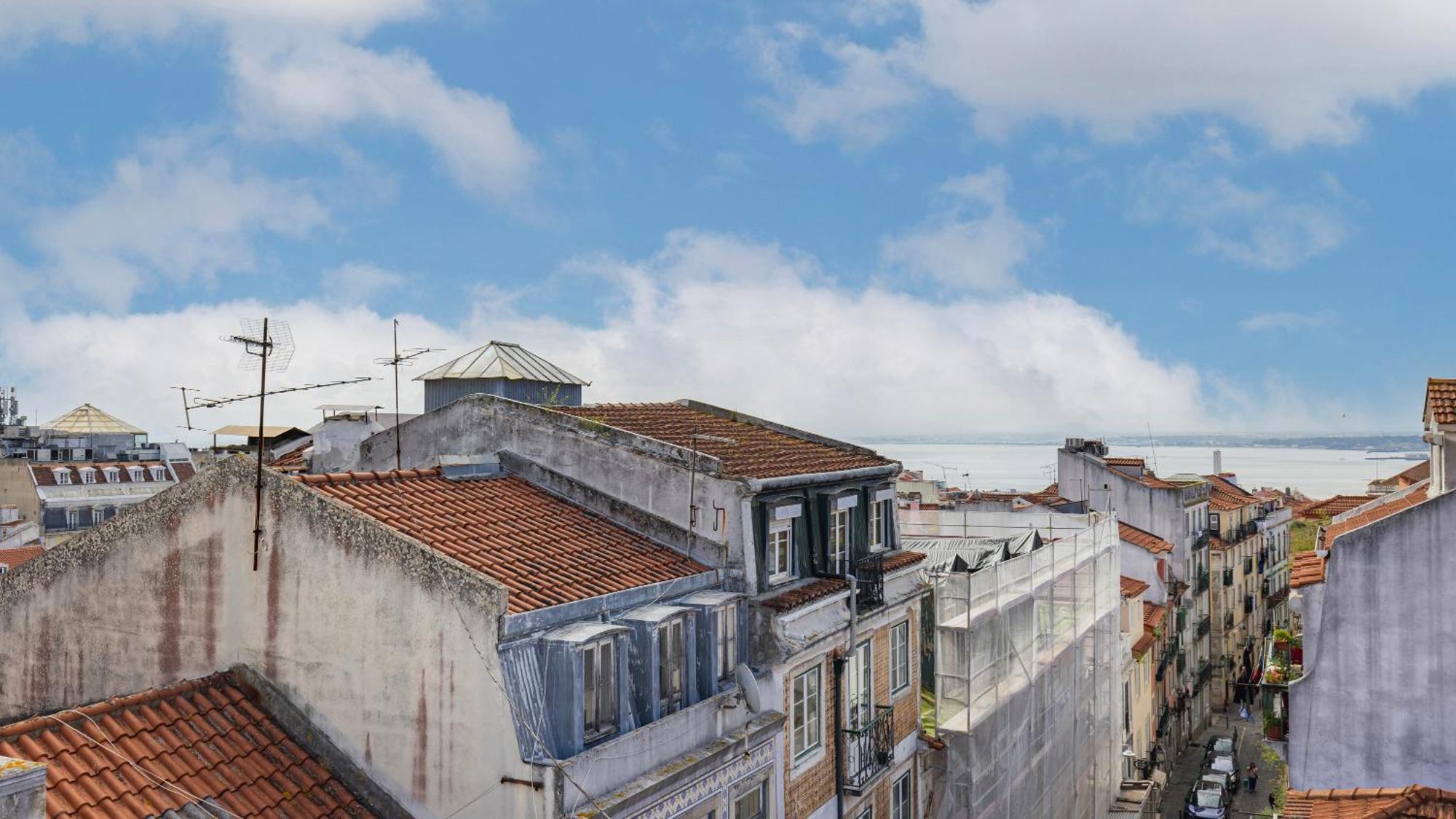 Apartamento Authentic Living With A View By Lovelystay