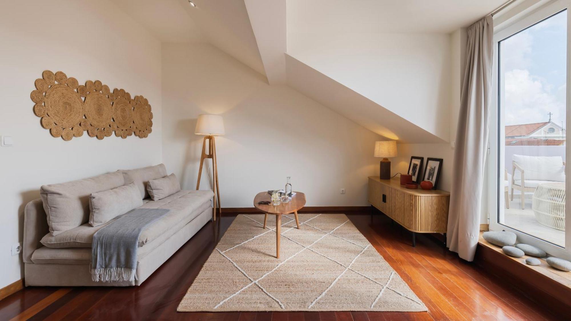 Authentic Living With A View By Lovelystay Apartamento