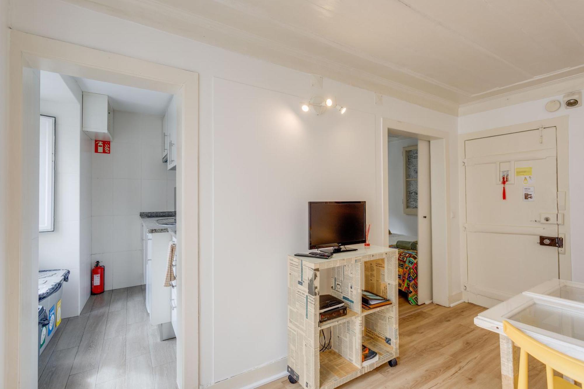 Bairro Alto Window - Cozy Spot In A Buzzing Locale * Lisboa