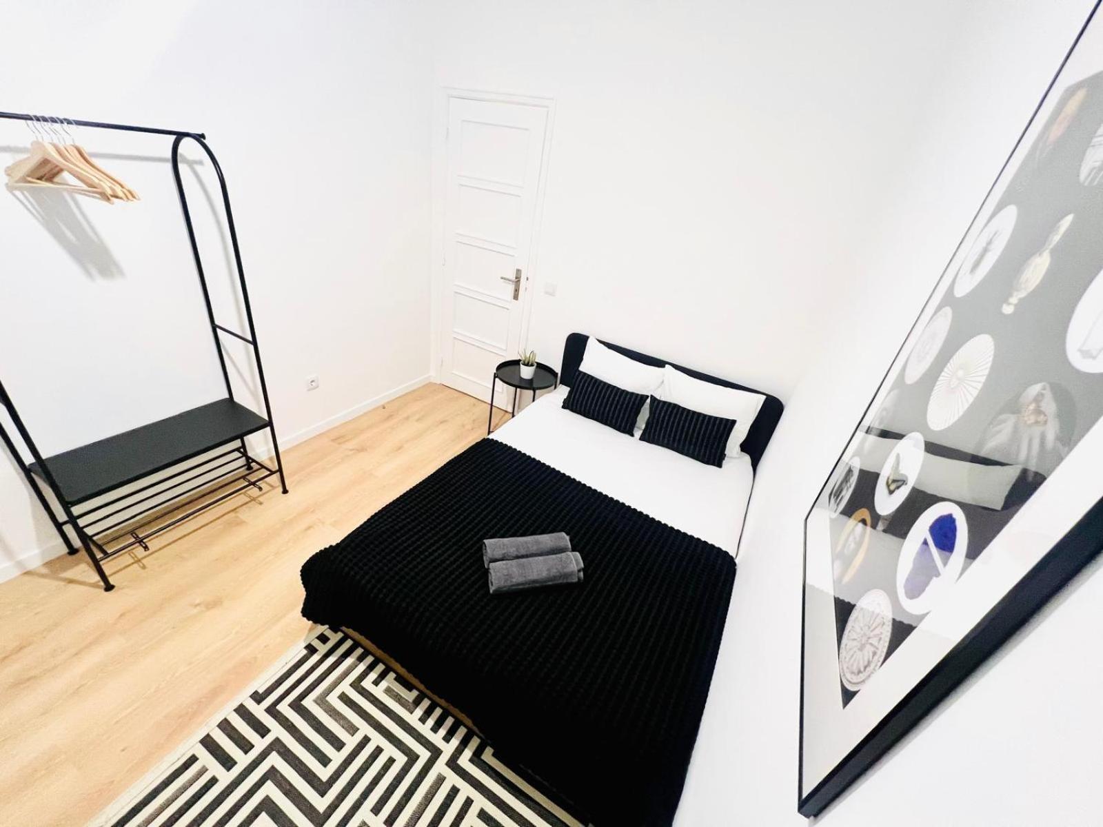 Rooms, Ideal Location For Tourists Hostel