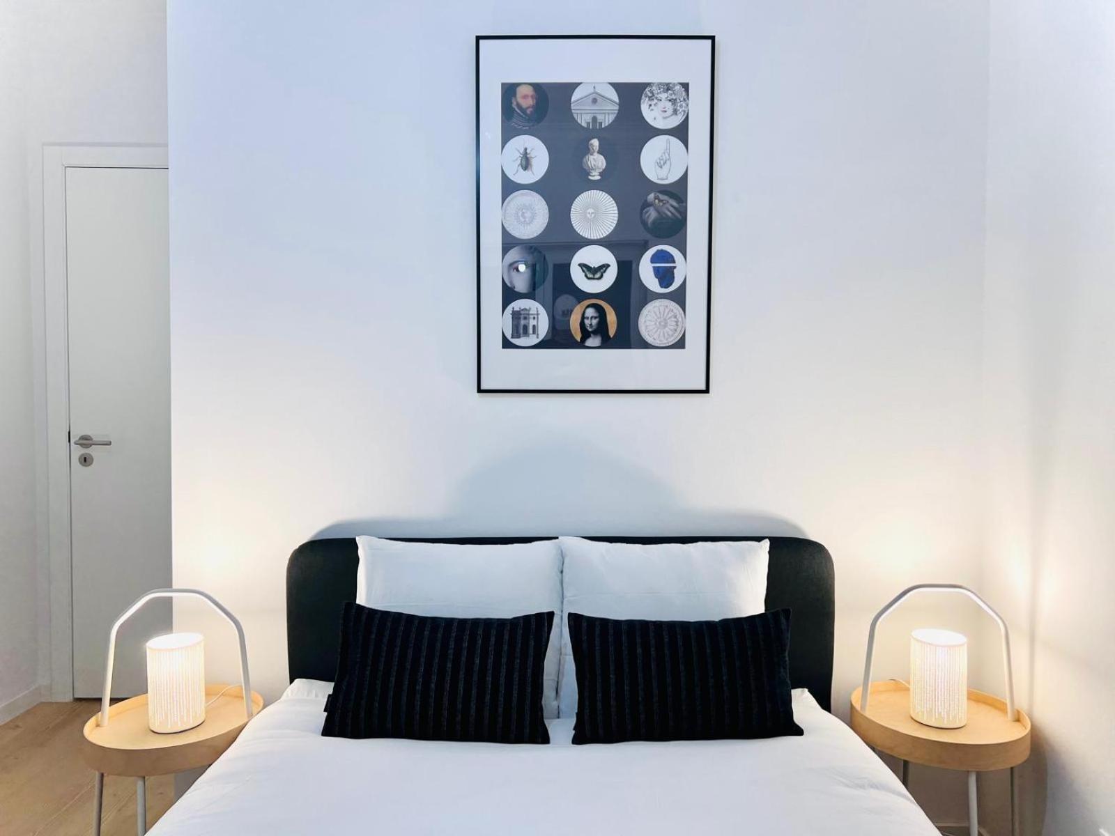 Rooms, Ideal Location For Tourists