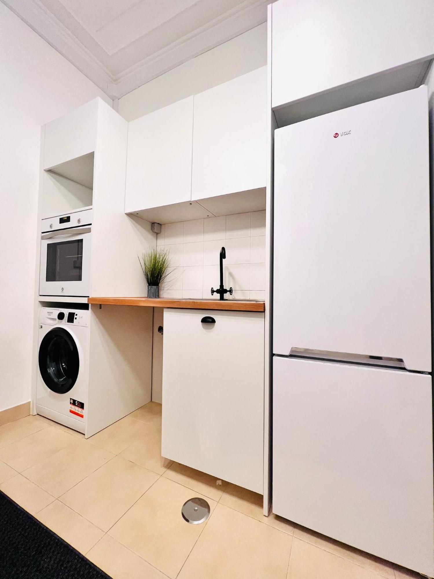 Luxury Rooms, Location In The * Lissabon