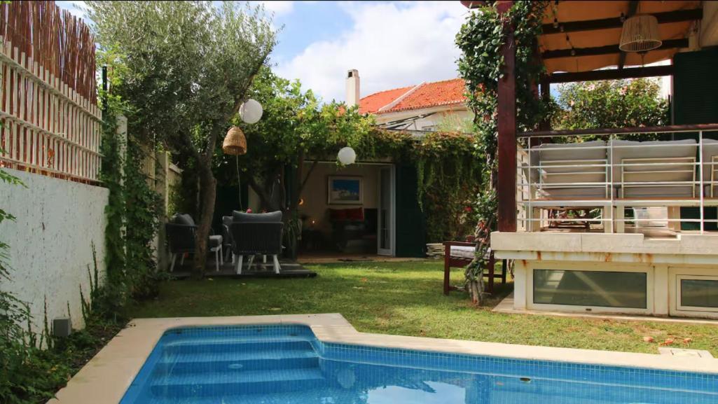 Whome Private Pool In *