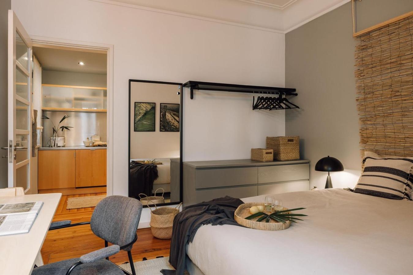 Apartment Sumba - 2 Bedrooms And Balcony In Santo Antonio Lissabon