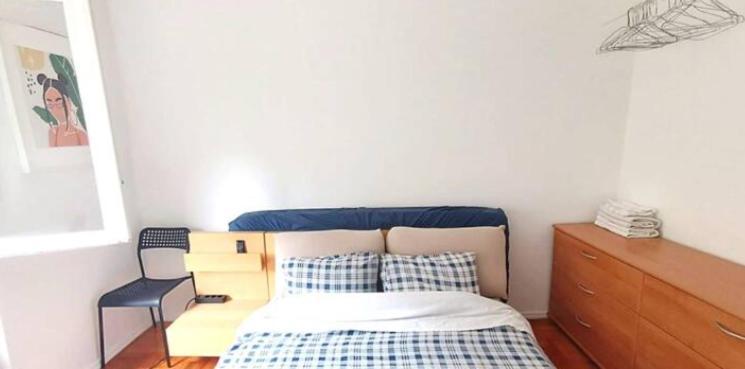 Private Rooms In Shared Apartment - Shared Bathroom And Dog Friendly *