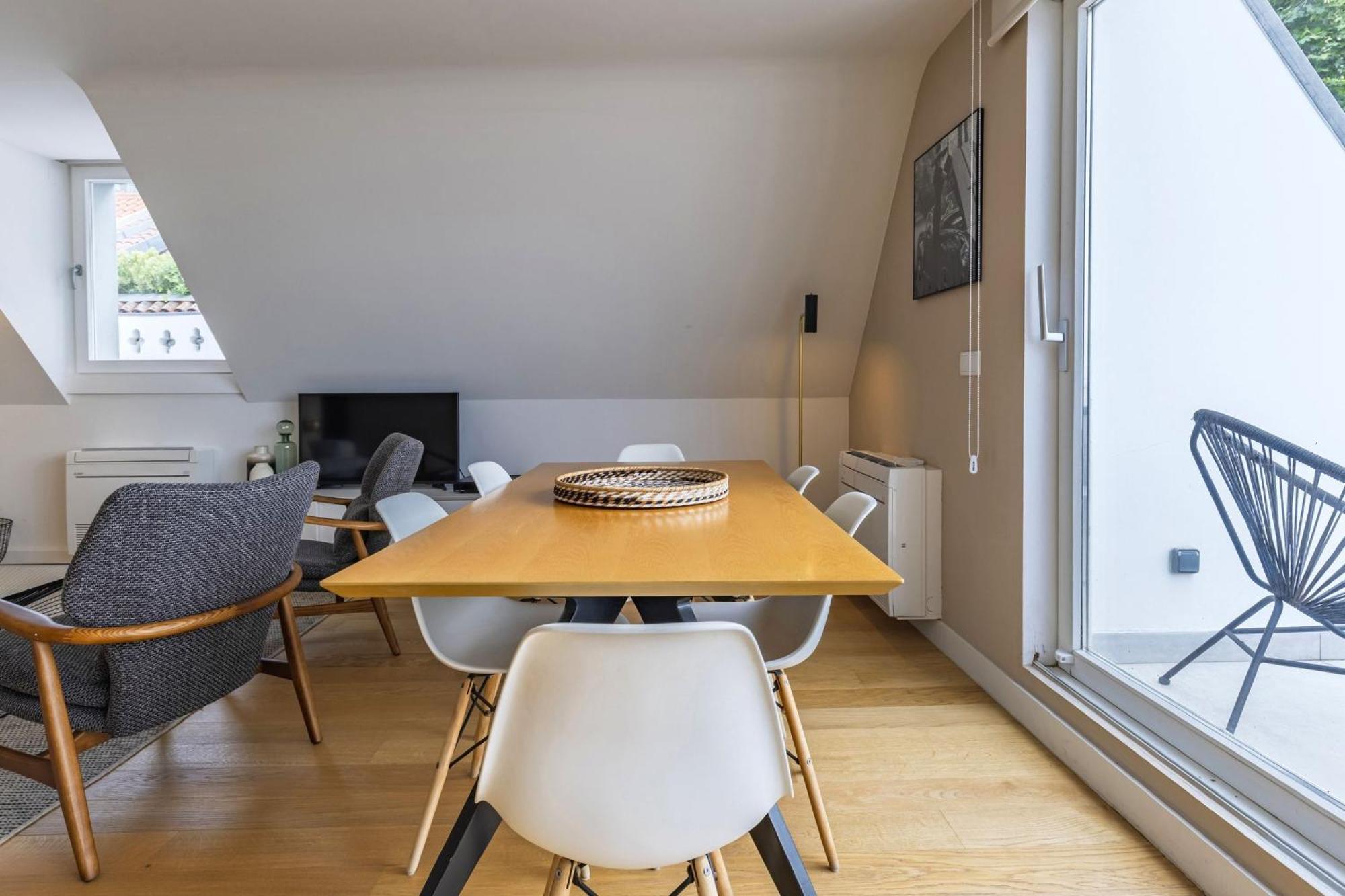 Lovelystay - Penthouse On The Tagus In Alfama Apartment *