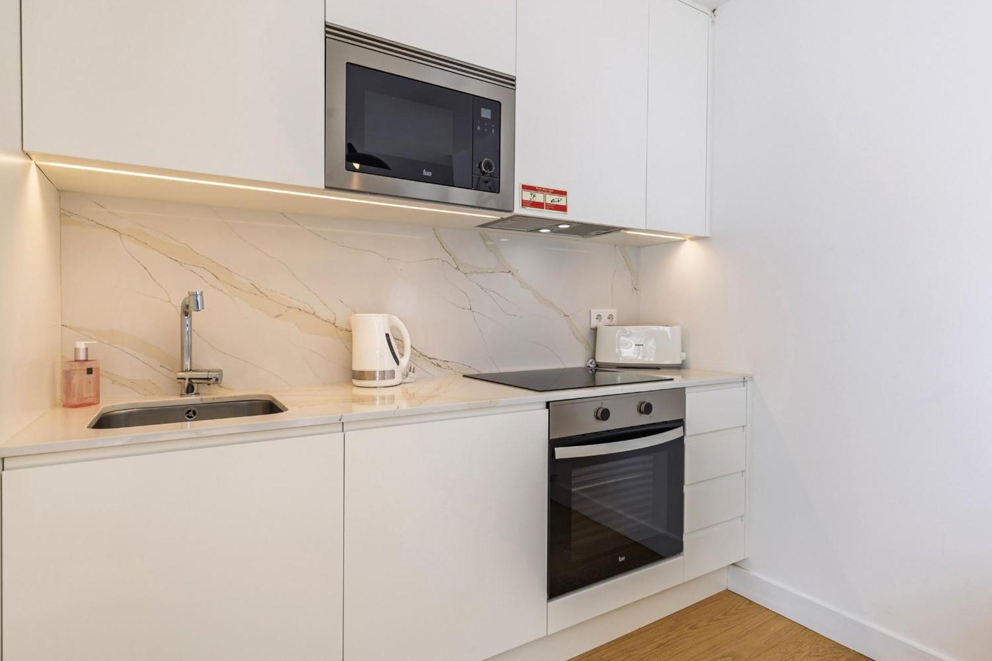Apartment Lovelystay - Penthouse On The Tagus In Alfama *