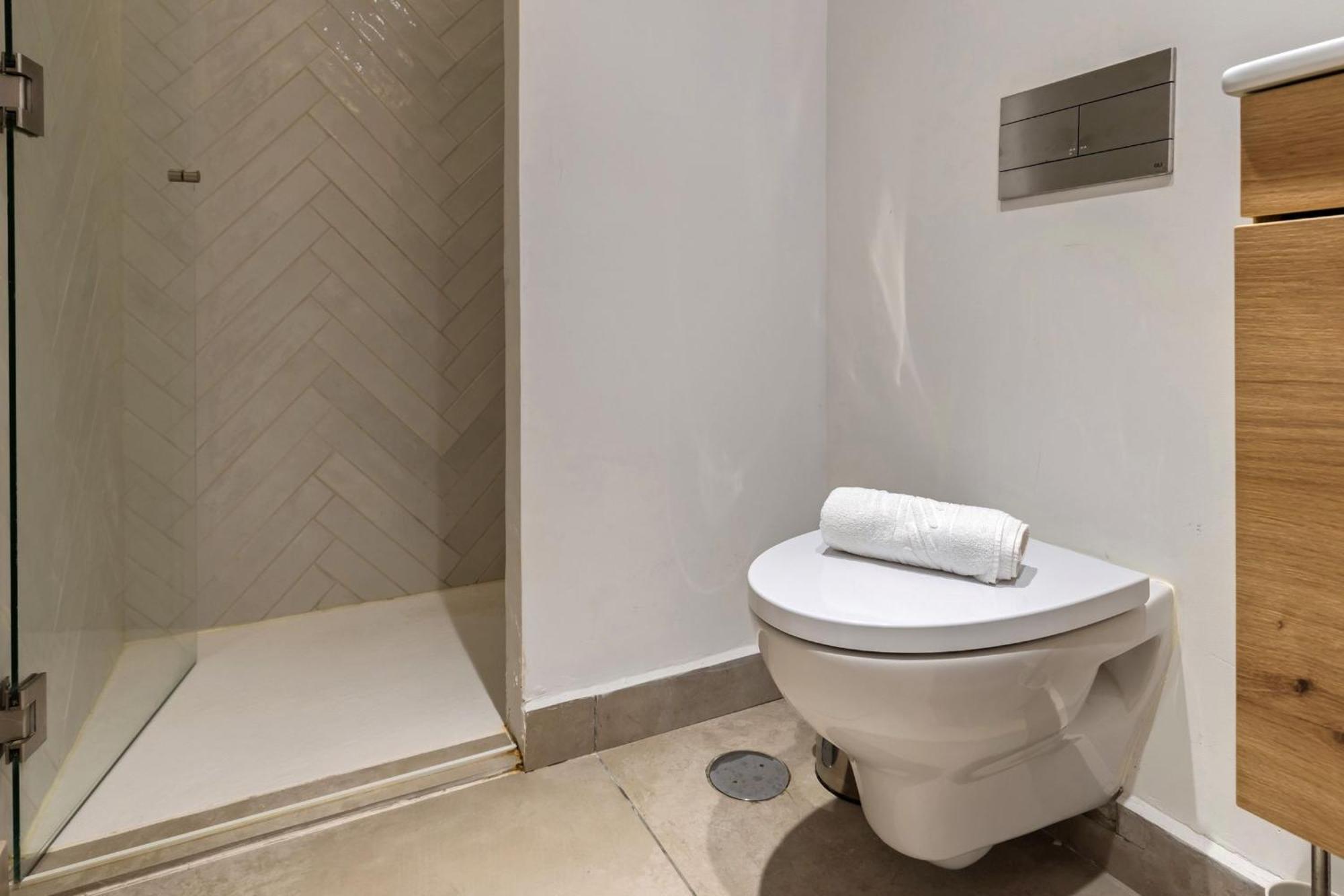 Apartment Lovelystay - Penthouse On The Tagus In Alfama Lisbon