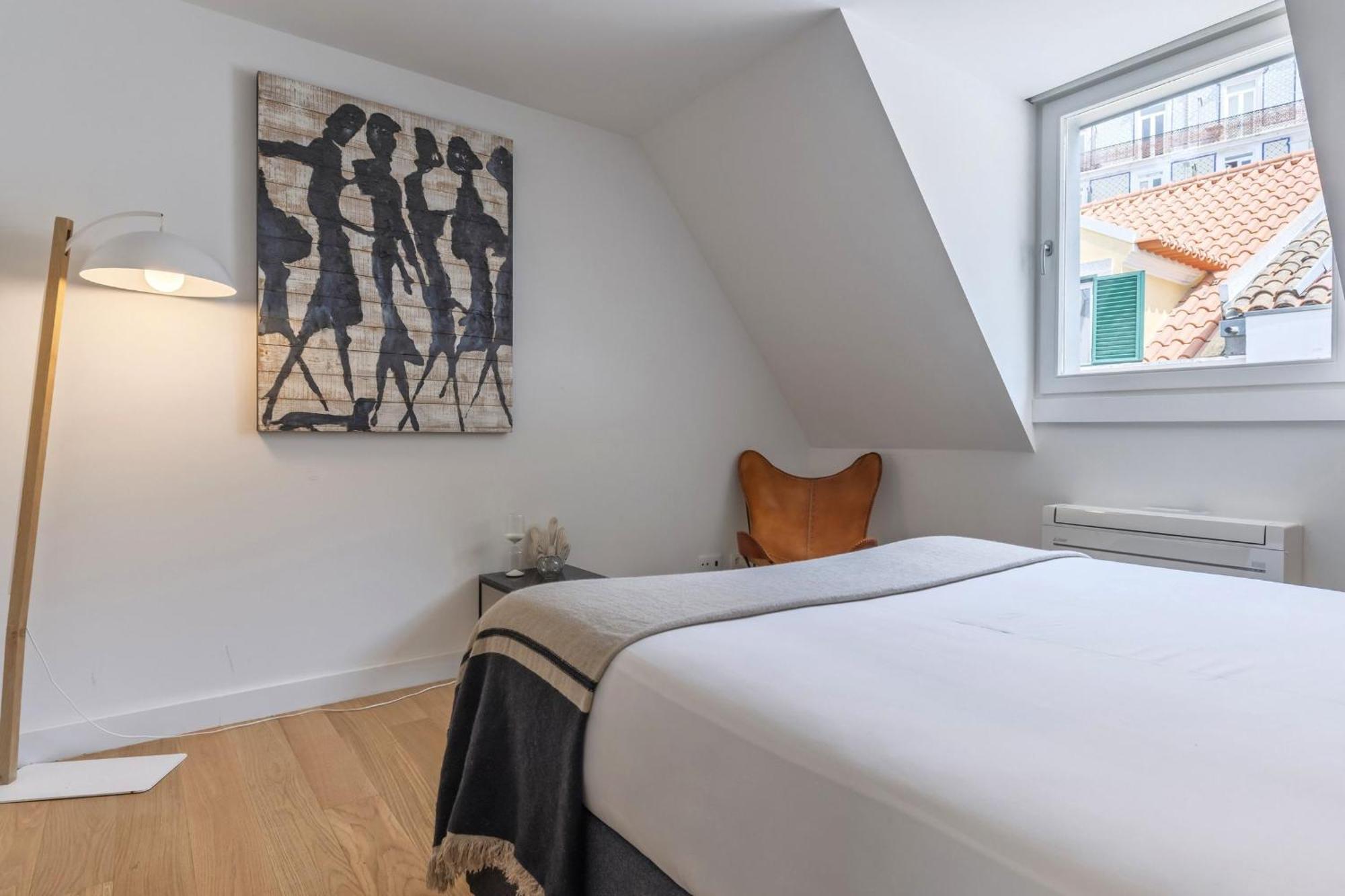 Lovelystay - Penthouse On The Tagus In Alfama Apartment *