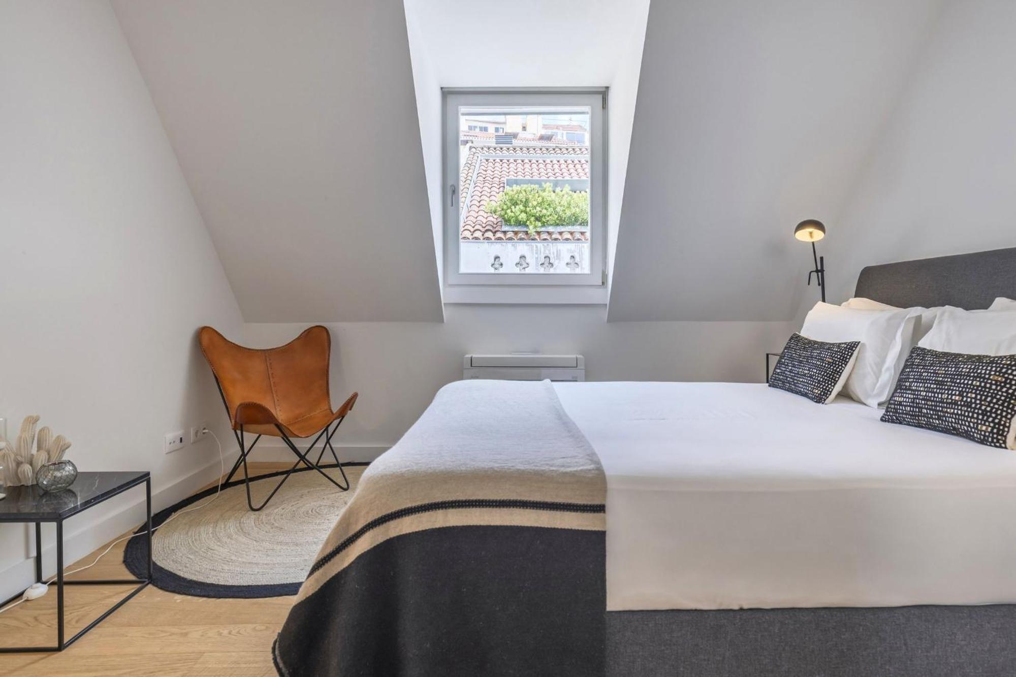 Lovelystay - Penthouse On The Tagus In Alfama Lisbon