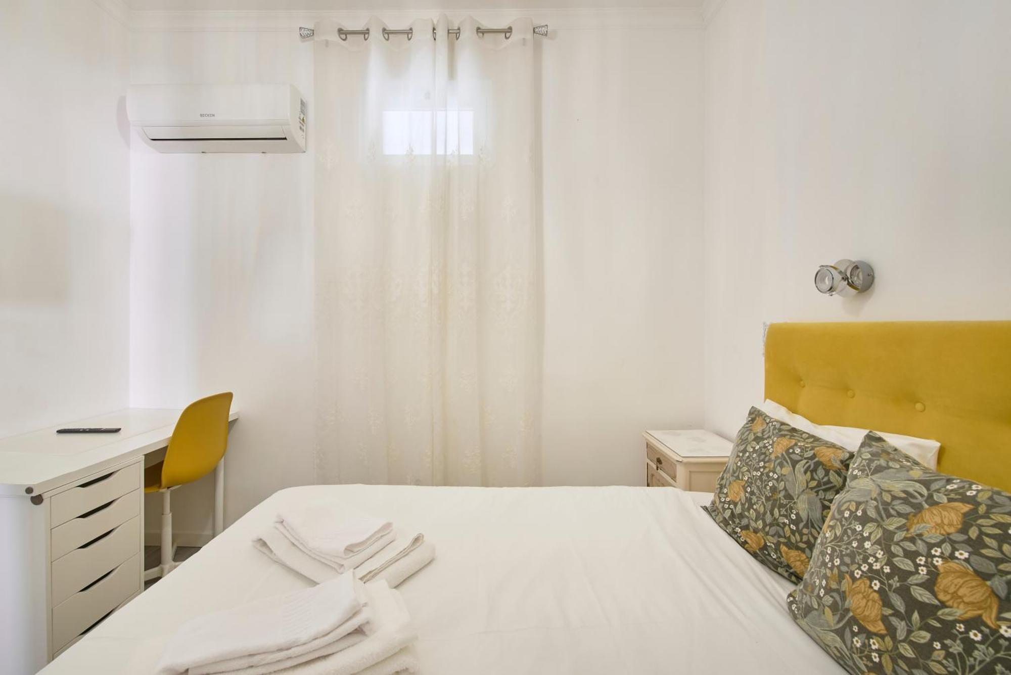 Appartement New 3 Bedroom Flat With River On Sight @alameda Lissabon