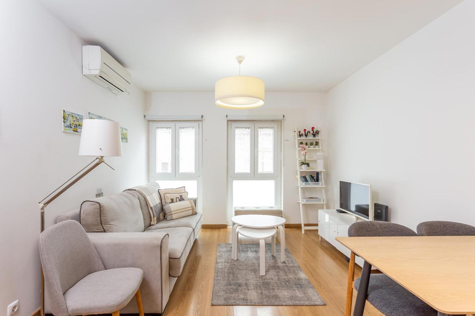 Of Principe Real Liberdade In The Heart Of With Private Parking Appartement *