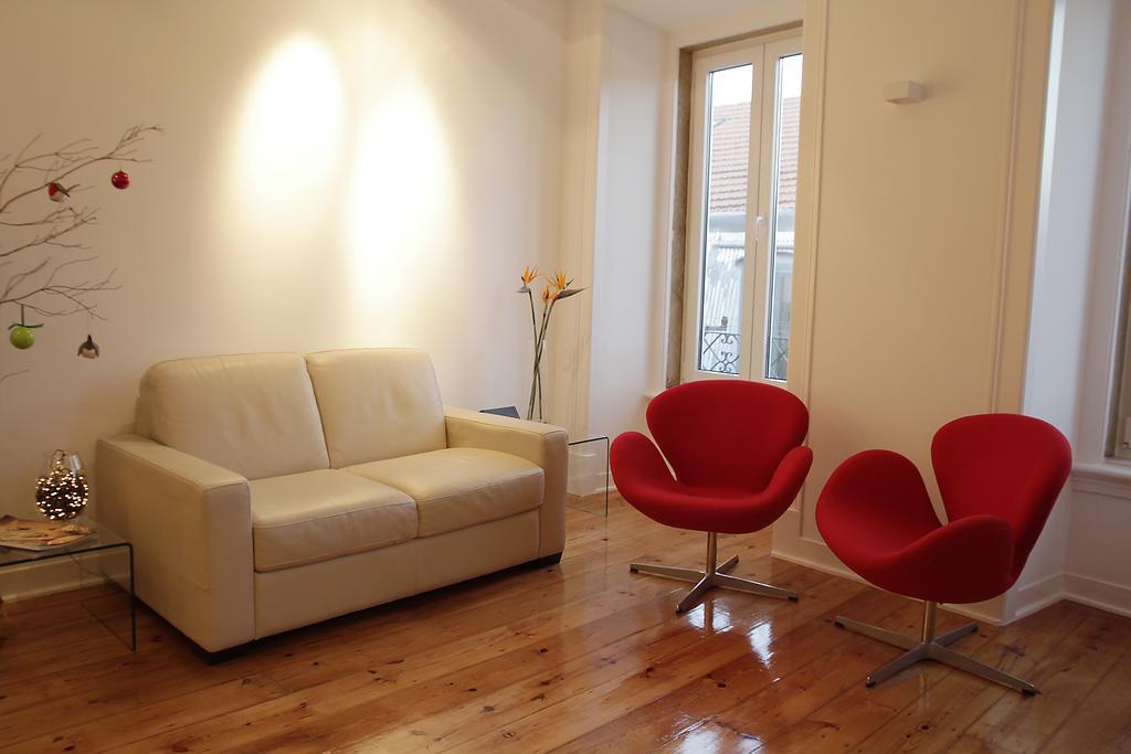 Design Ba/ Chiado Apartment Lisbon