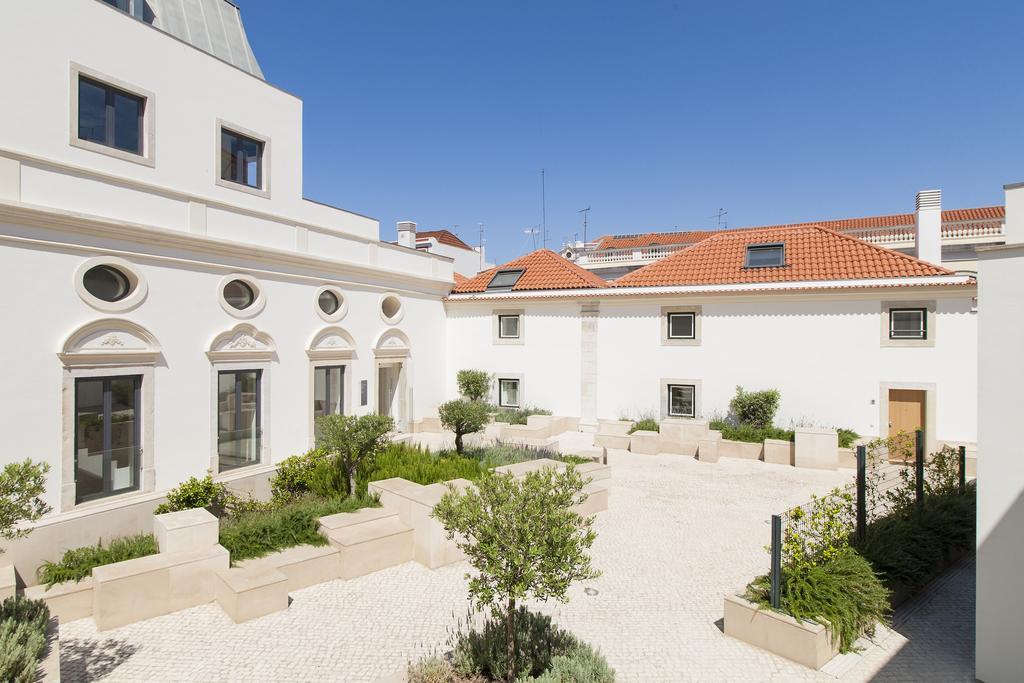 Joivy Lux And Spacious 1br With Huge Terrace, 5mins To Academy Of Sciences Lissabon