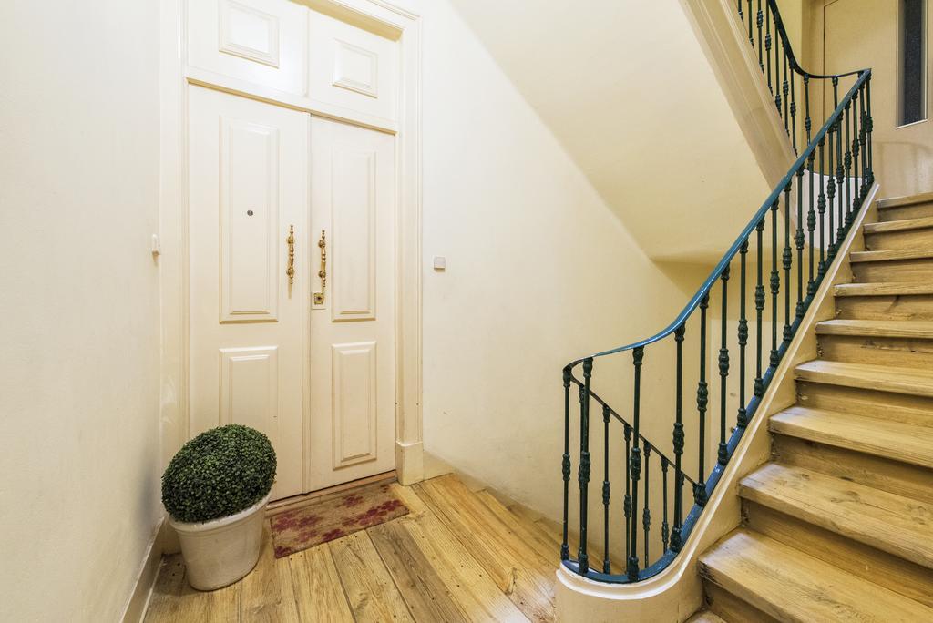 Apartment Caza Latina