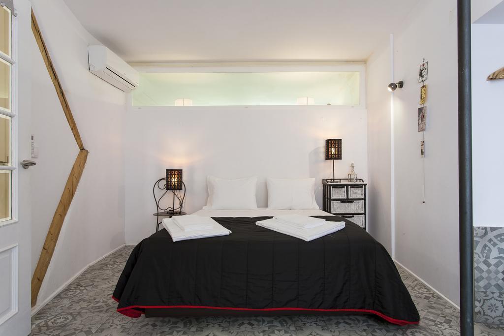 Apartment Joivy Alfama 35 *