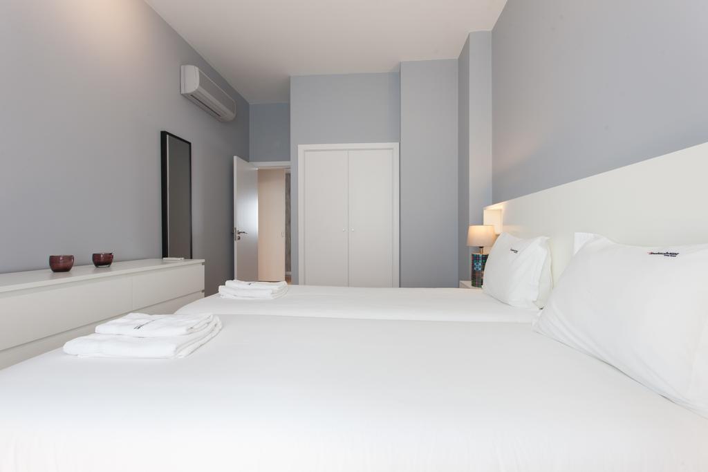 Flh Baixa World Flat * Lissabon