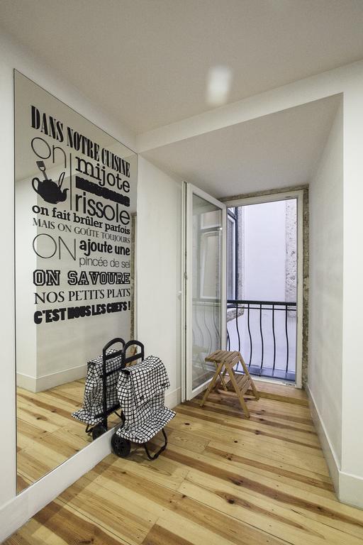 Apartment Pop Art 204