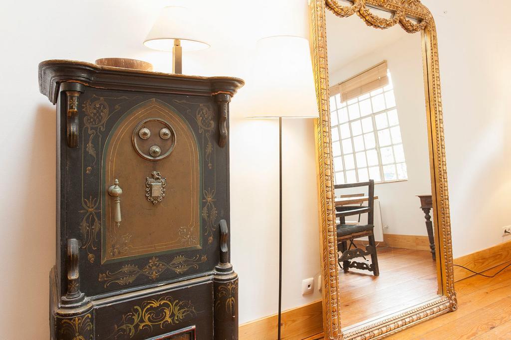 Central, Charming, Quiet, Garden And Parking