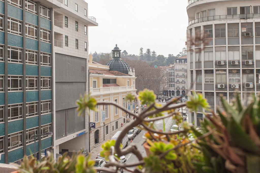 Central, Charming, Quiet, Garden And Parking