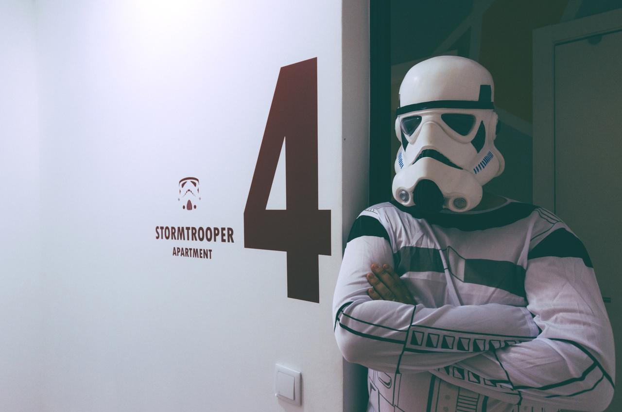 The Red Jedi Apartamento *