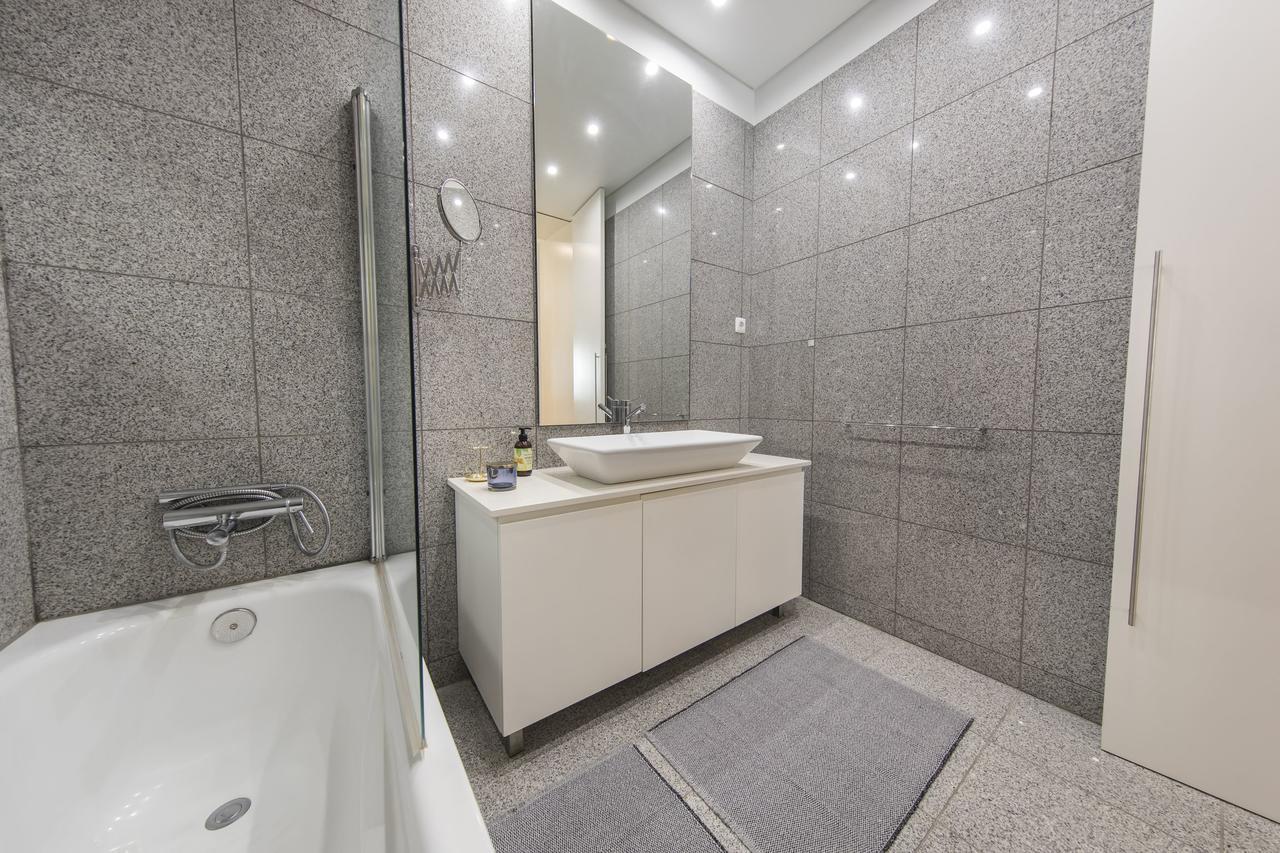 Downtown 2bedroom Wonder * Lissabon