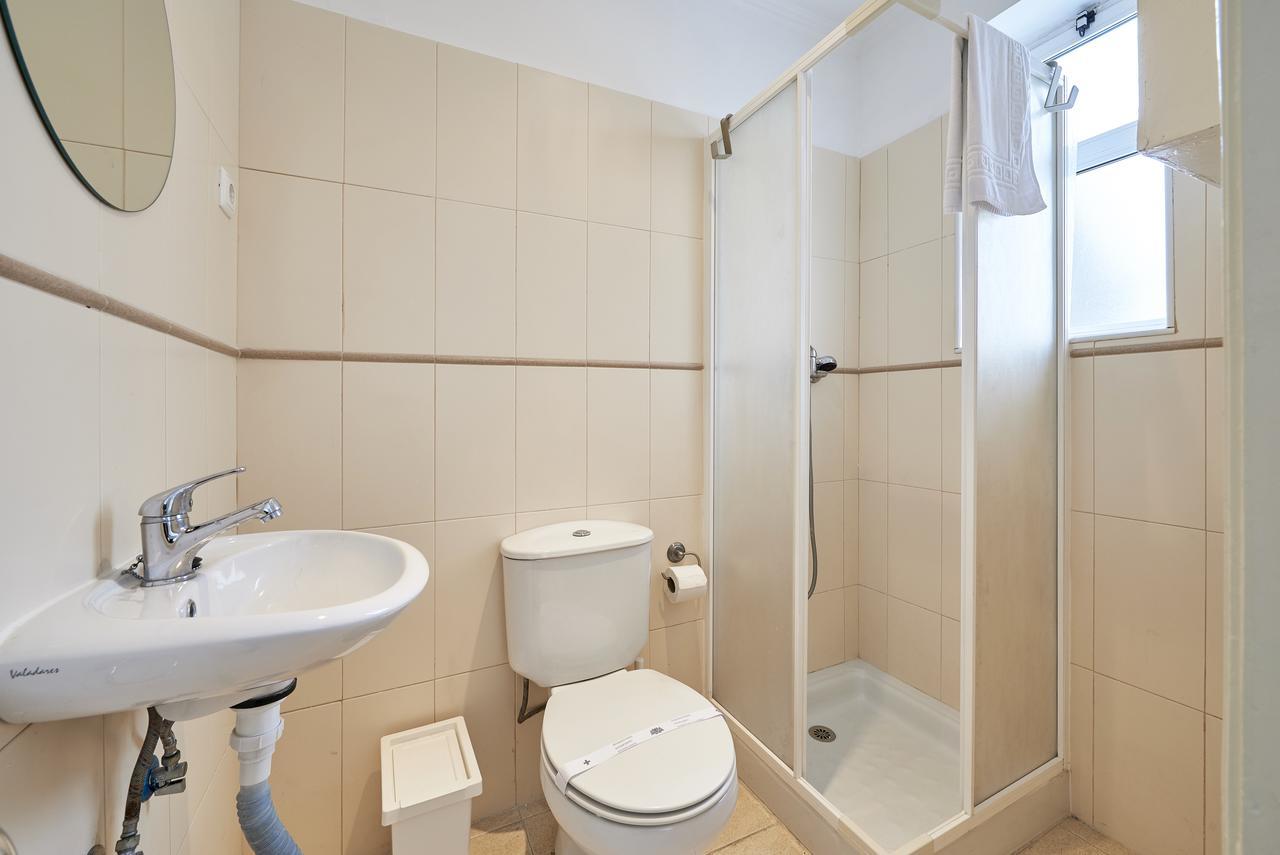Berna 35 Guest house Lisbon