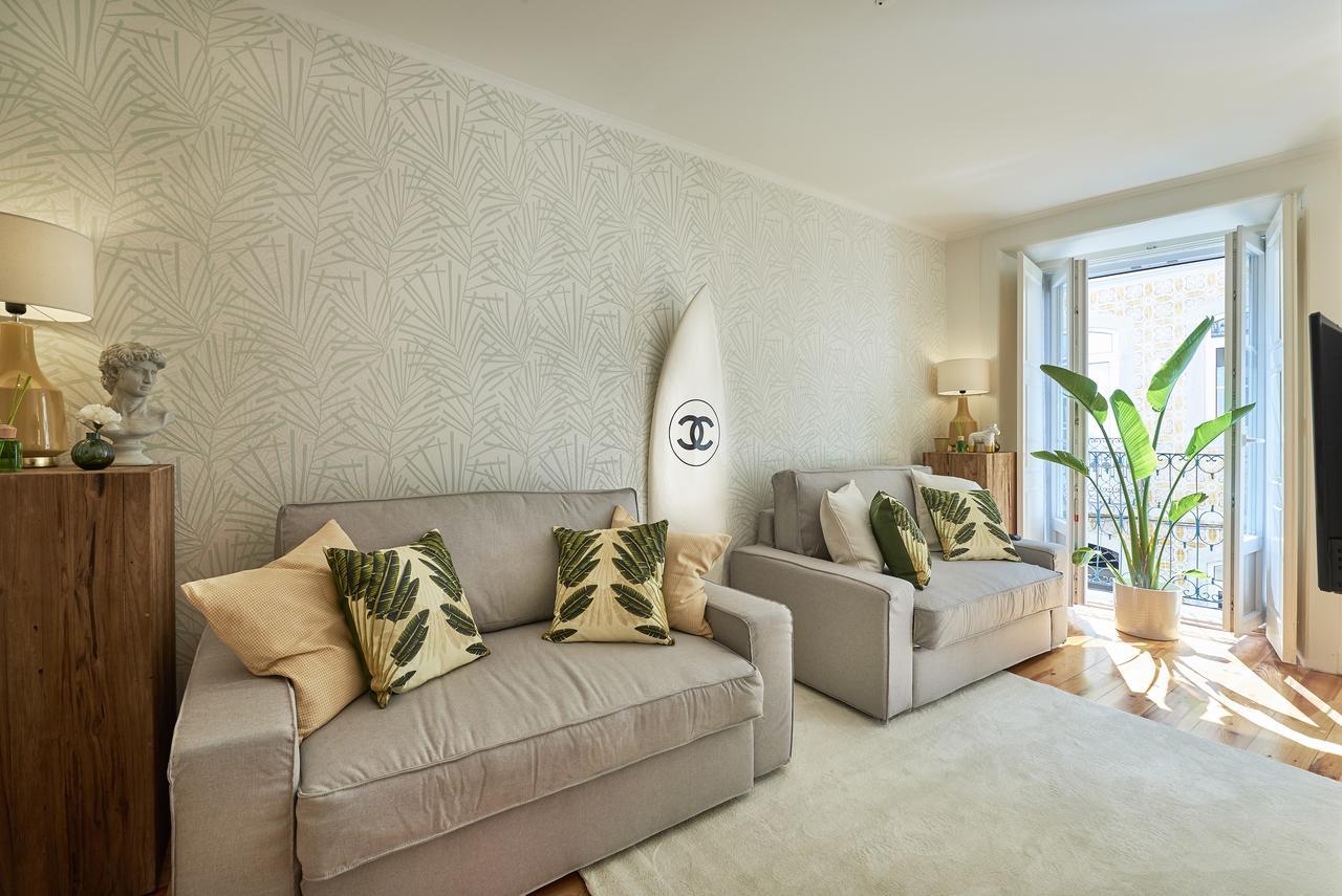 Luxury Bairro Alto 5 *