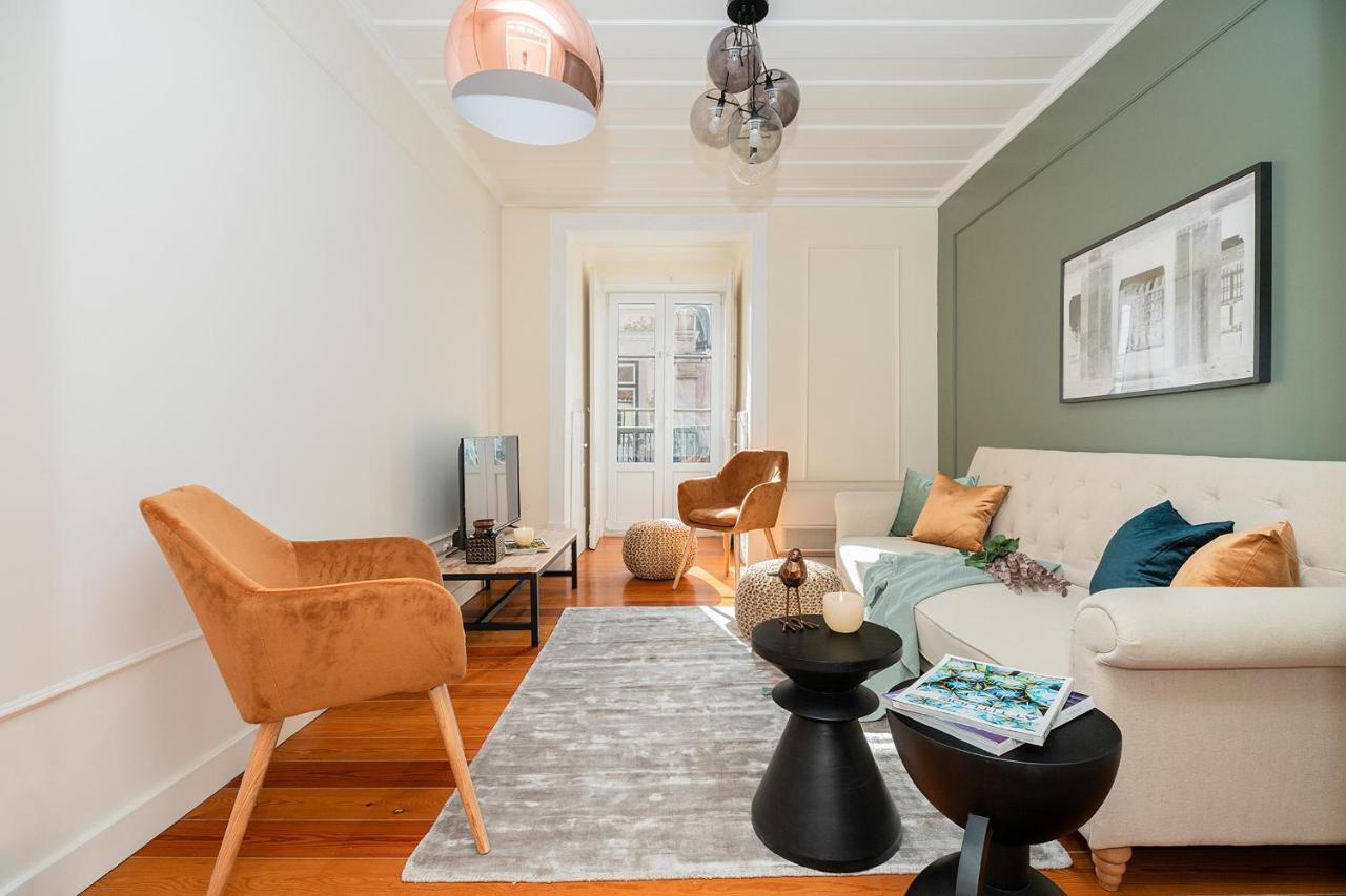 Apartamento Stunning & Modern 2 Bedroom In Chiado Lisboa