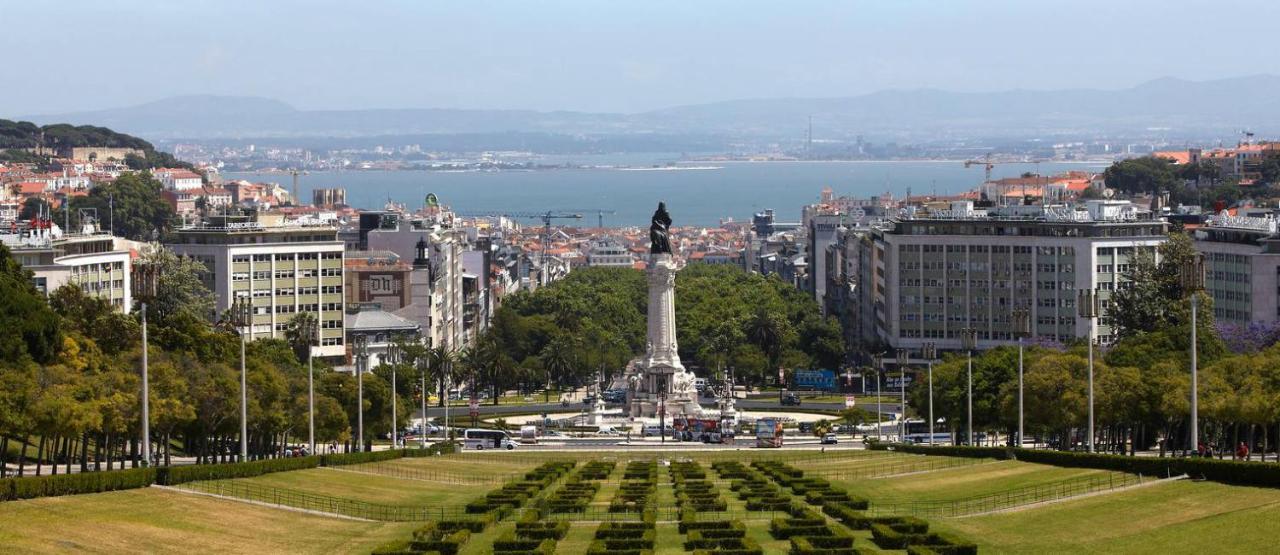 A Ponte Marques De Pombal 2* Lissabon