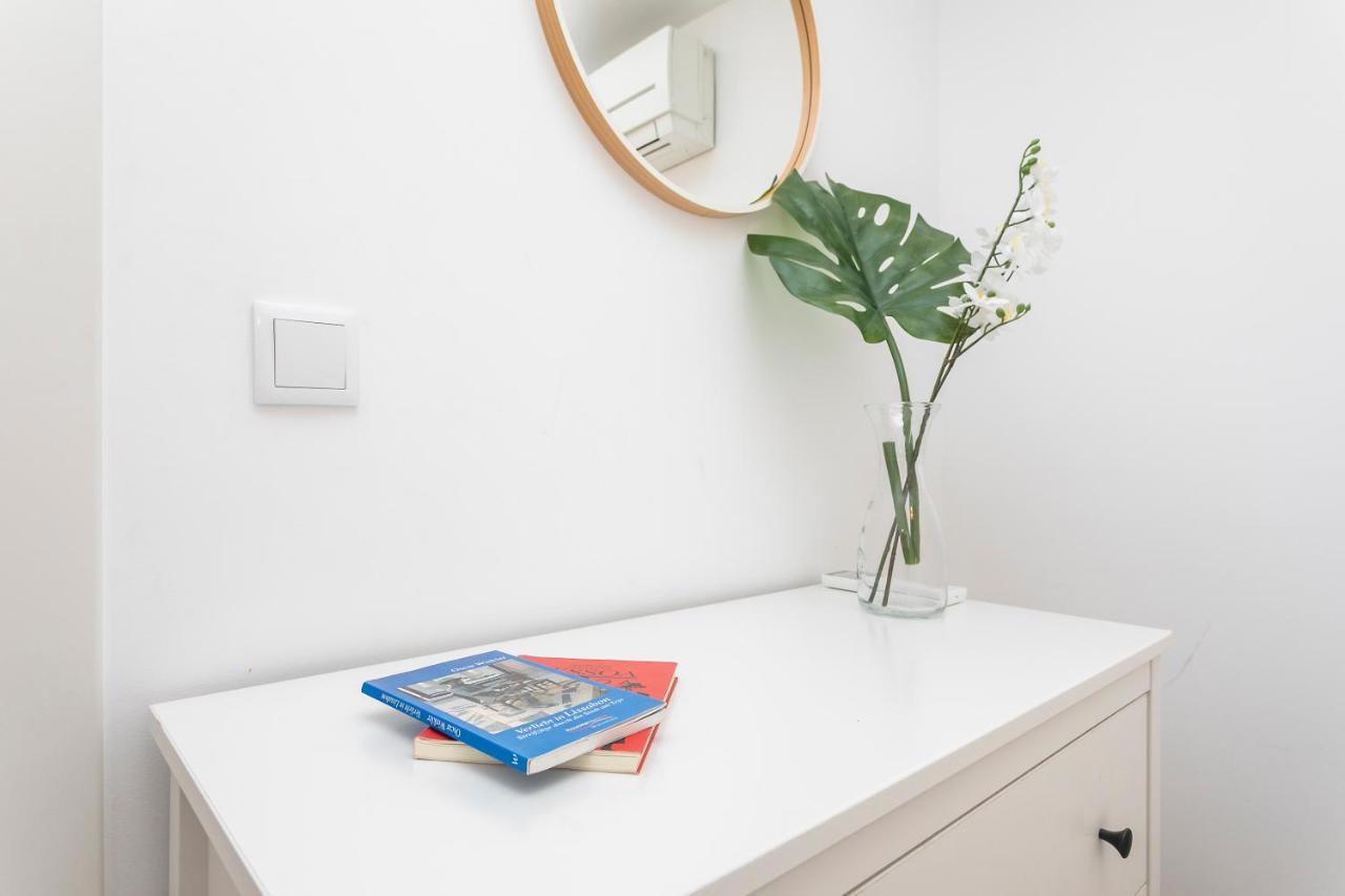 Cosy Alfama Hideout - With Rooftop Terrace Apartment