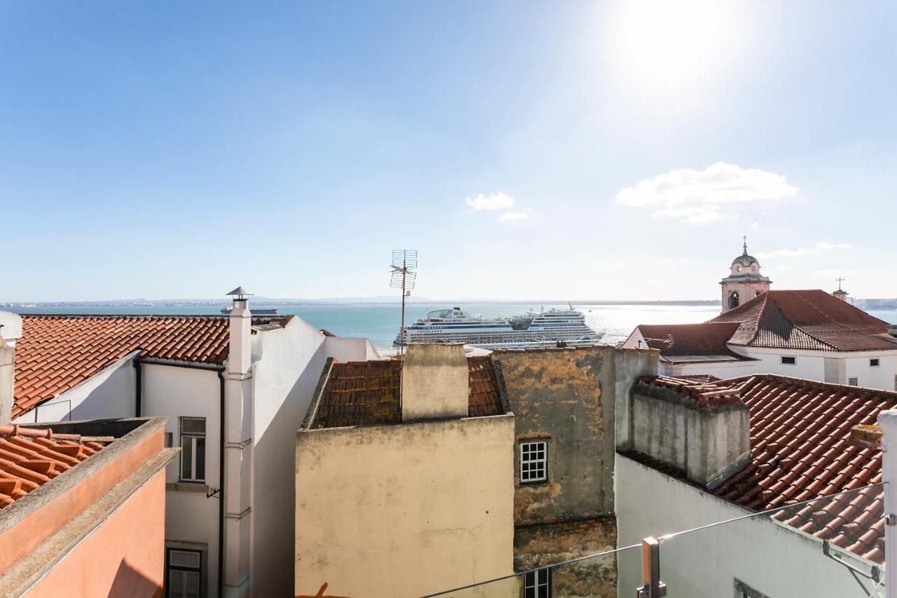 Cosy Alfama Hideout - With Rooftop Terrace Lisbon