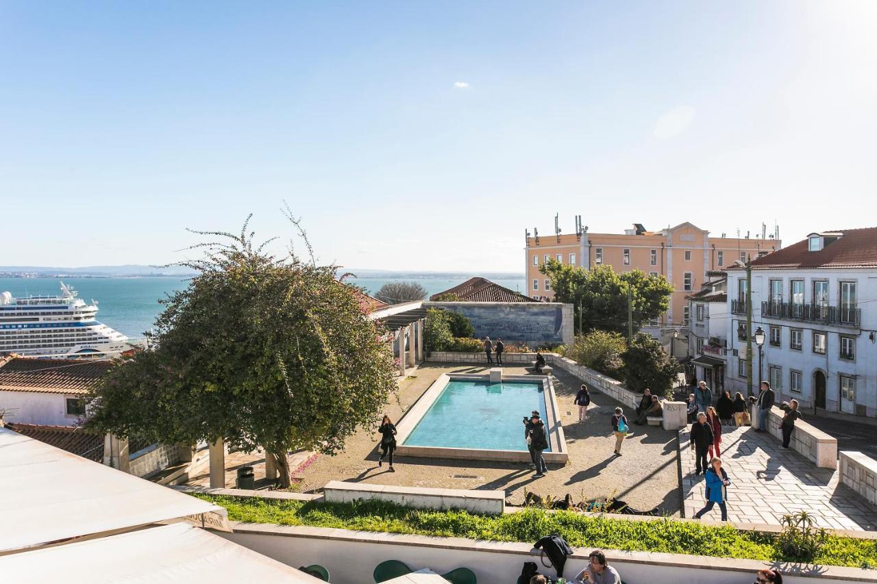 Cosy Alfama Hideout - With Rooftop Terrace * Lisbon