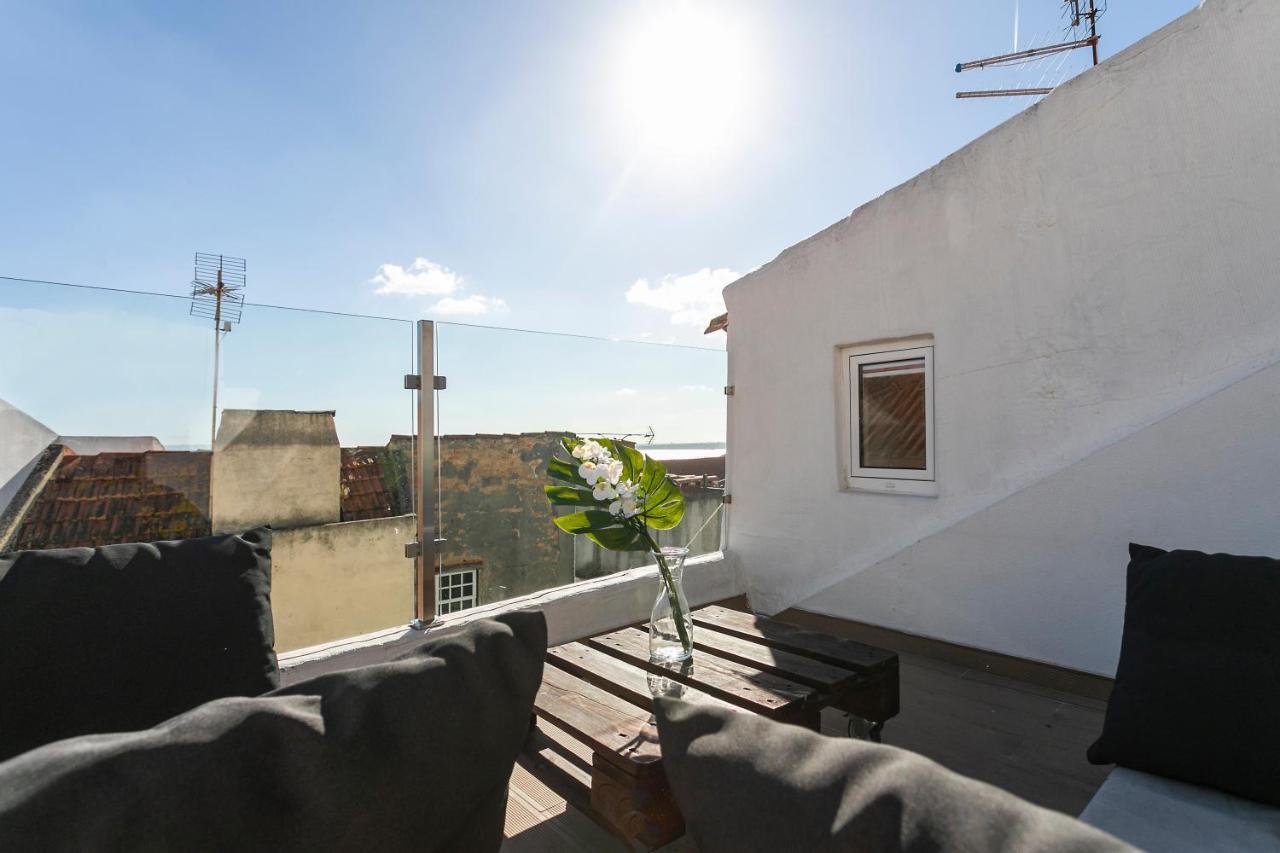 Cosy Alfama Hideout - With Rooftop Terrace Apartment Lisbon