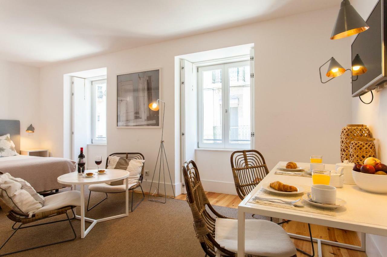 Five Stars Combro 77 * Lissabon