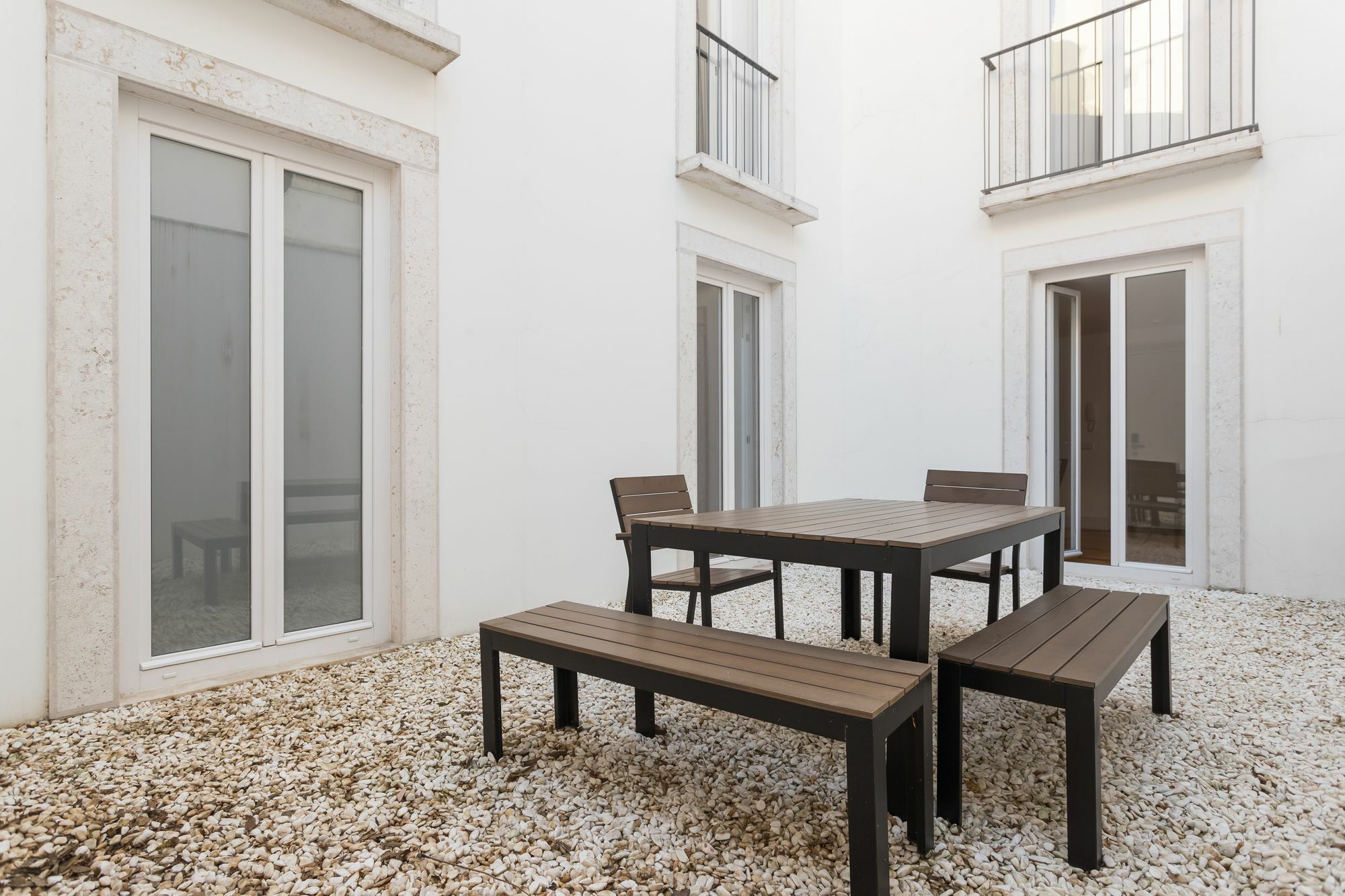 Chiado And One-bedroom - By Lu Holidays