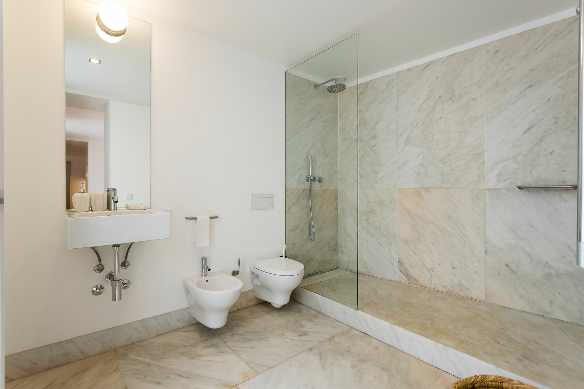 Chiado And One-bedroom - By Lu Holidays