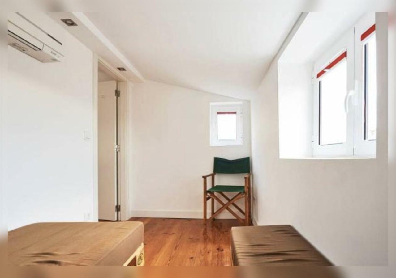 Cosy Alfama Hideout - With Rooftop Terrace Apartment *