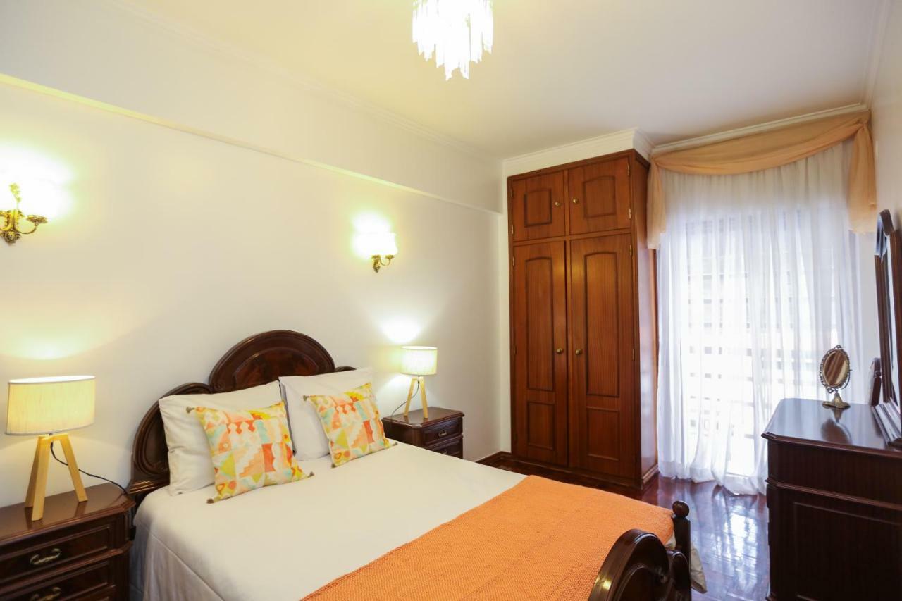 Like-home-t4-bright Benfica Apt-terrace Lissabon