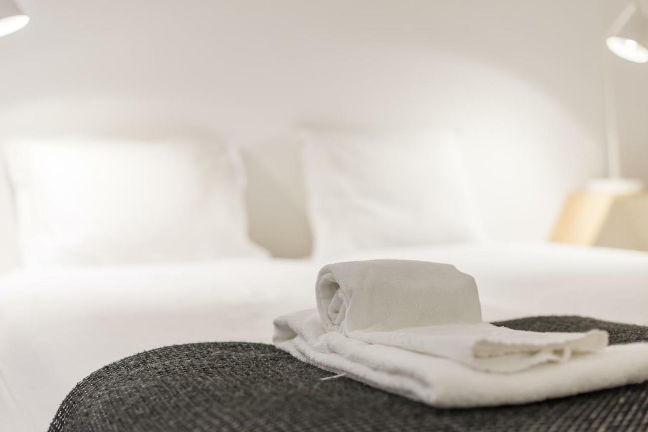 Baixa Tile Blue Two-bedroom - By Lu Holidays Apartment