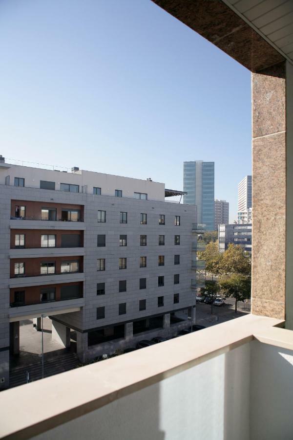 Parque Nacoes - Fil Pool Apartment Lissabon