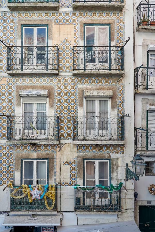 Charming In Alfama *