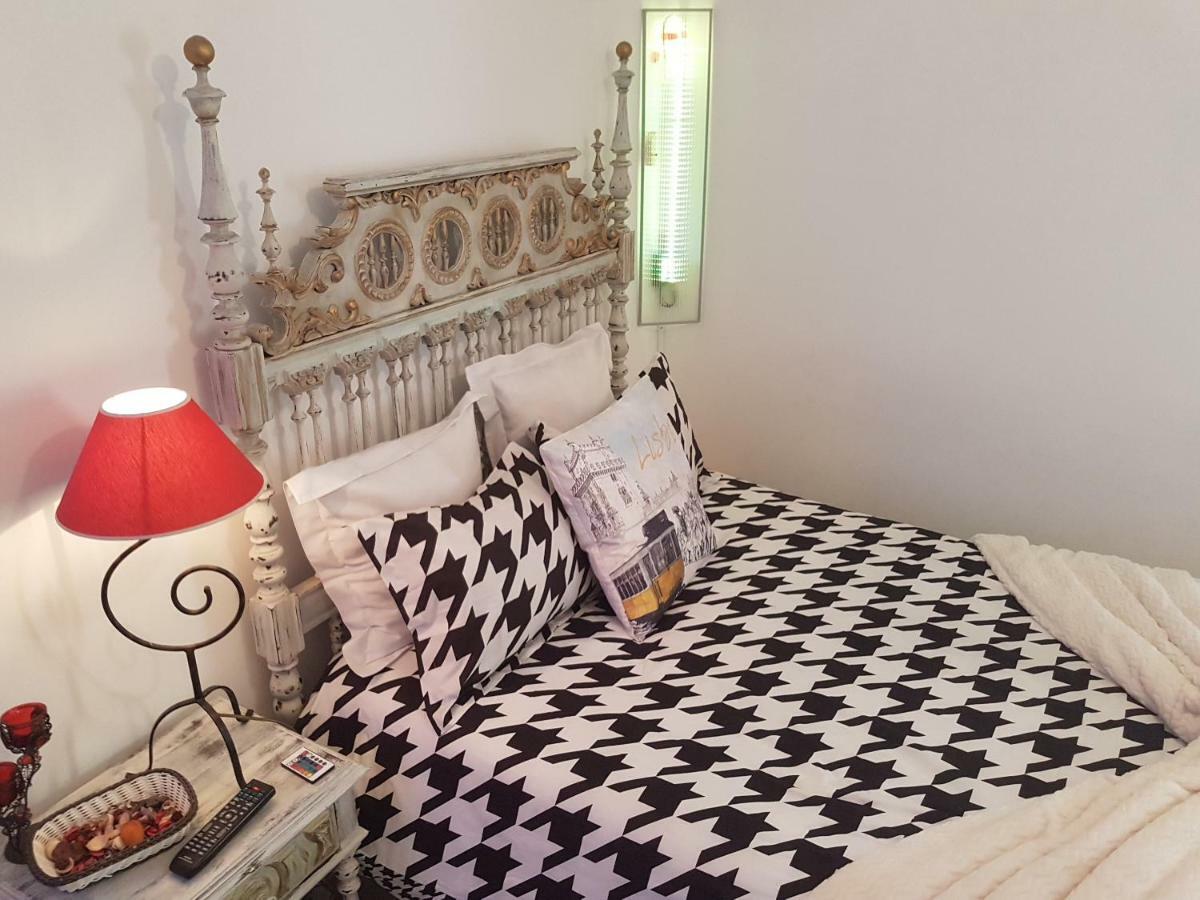 Bed & Breakfast D'arte Lisbon