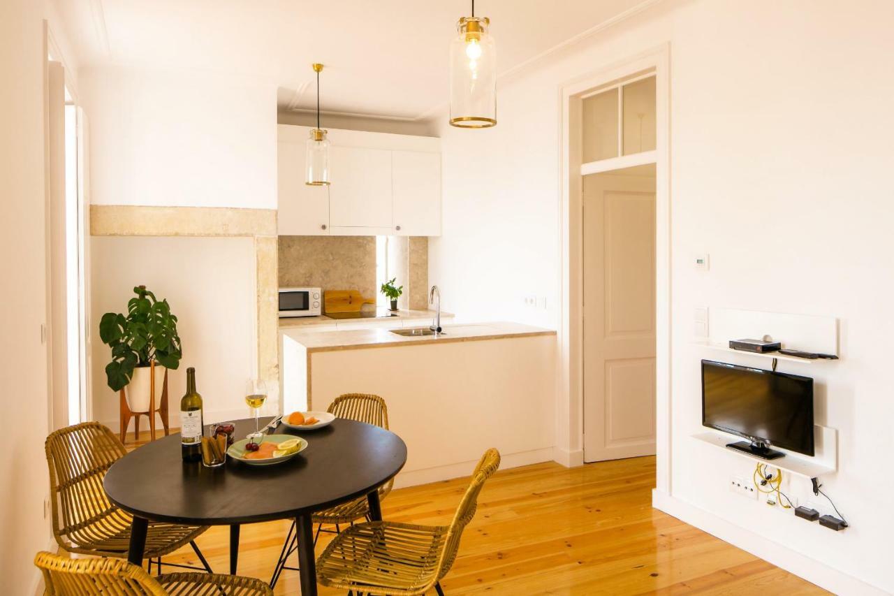 Alfama Balcony River View By Lovelystay Apartamento