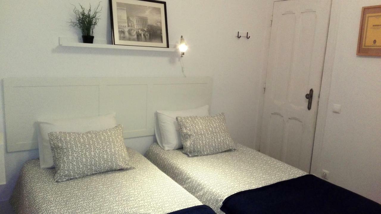 Ritz & Freud 3* Lissabon