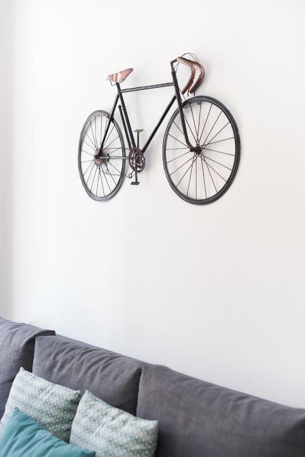 Apartment For Friends *