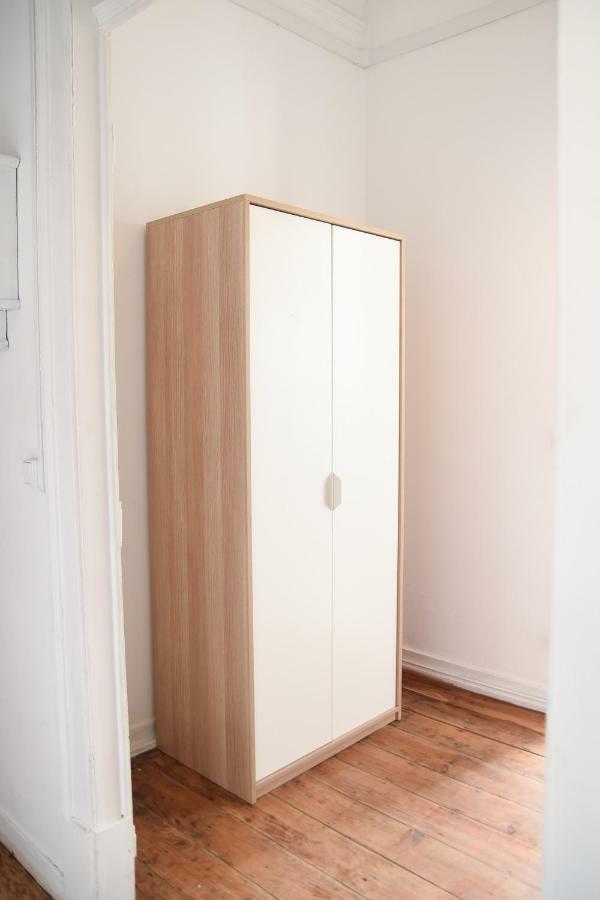 Apartment For Friends *